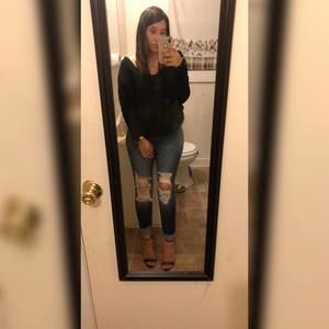 Meet your Posher, Alejandra